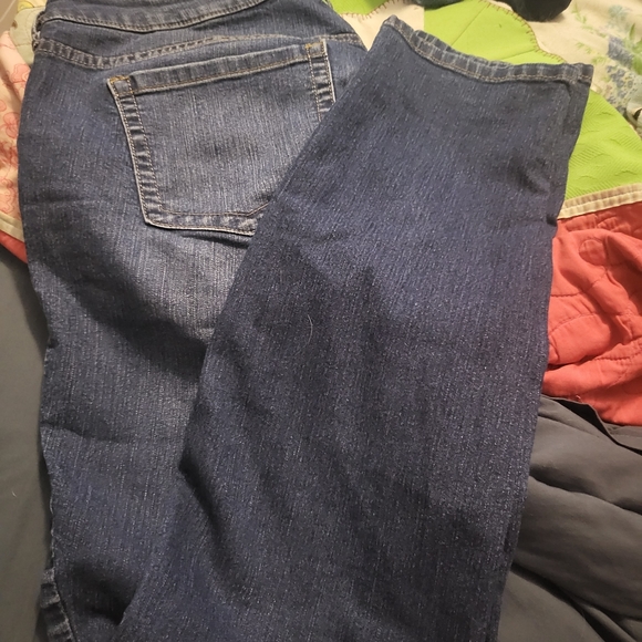 Torrid jeans - Picture 1 of 3